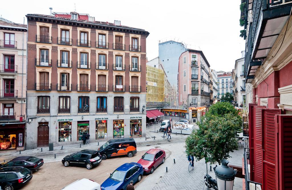 Apartamentos Puerta Del Sol I Madrid Chambre photo