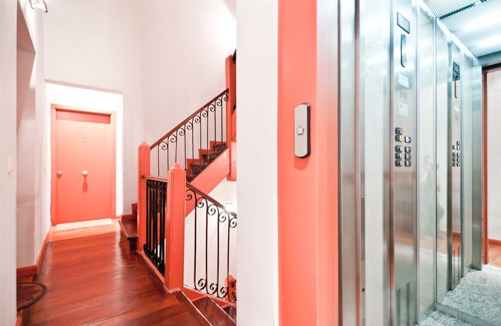 Apartamentos Puerta Del Sol I Madrid Chambre photo