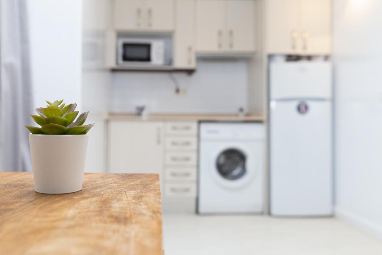 Apartamentos Puerta Del Sol I Madrid Extérieur photo