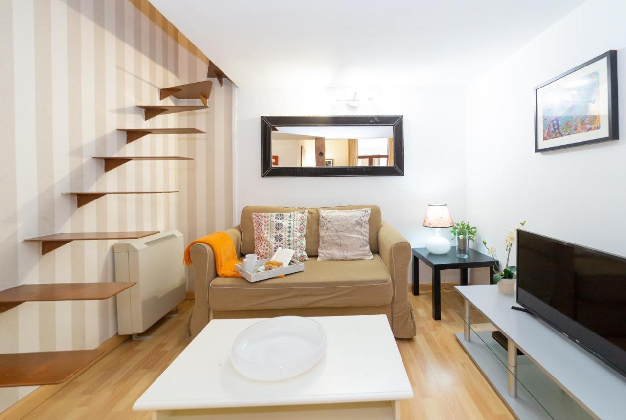 Apartamentos Puerta Del Sol I Madrid Extérieur photo